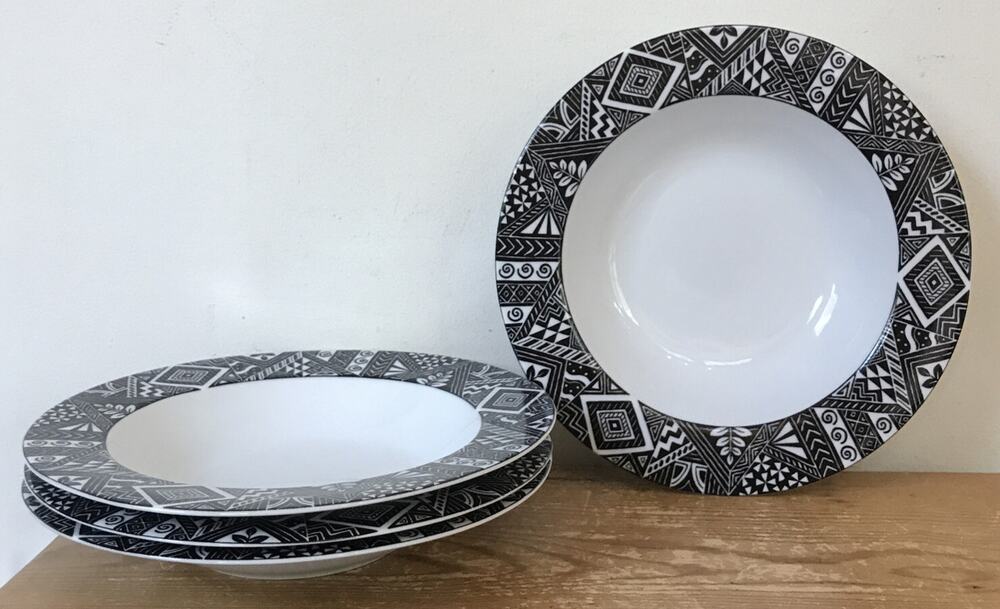 Set Lot 4 Vtg 1994 90s Pattern Retroneu Farberware Intrigue Rim Soup Bowls 9"